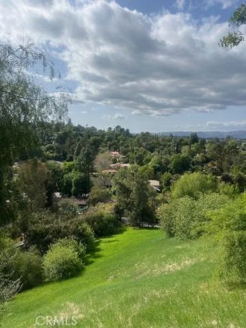 4950 Vanalden Avenue, Tarzana, CA 91356
