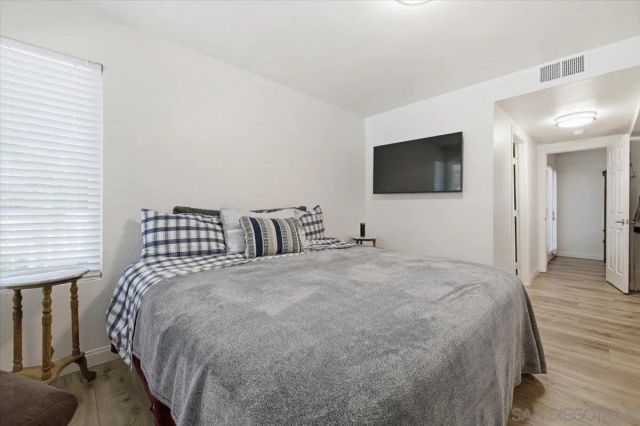 1564 Tanglewood Ln. 18, Escondido, CA 92029