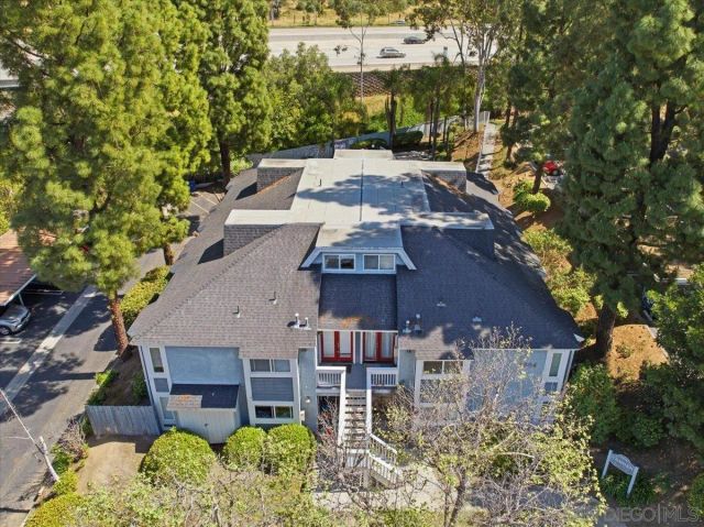 1564 Tanglewood Ln. 18, Escondido, CA 92029