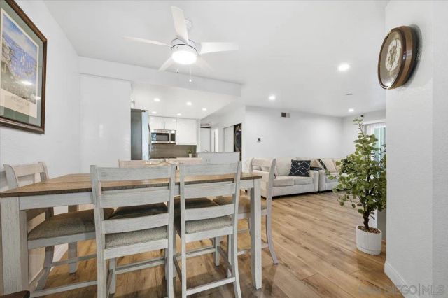 1564 Tanglewood Ln. 18, Escondido, CA 92029