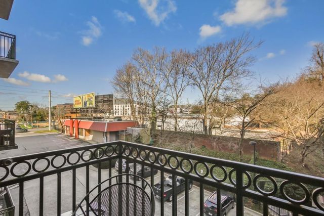 3235 Roswell NE Road 520, Atlanta, GA 30305