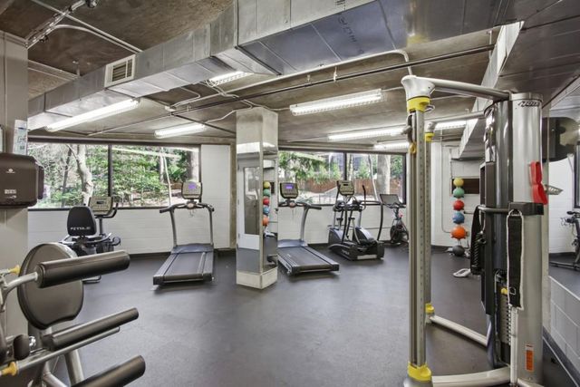 3235 Roswell NE Road 520, Atlanta, GA 30305