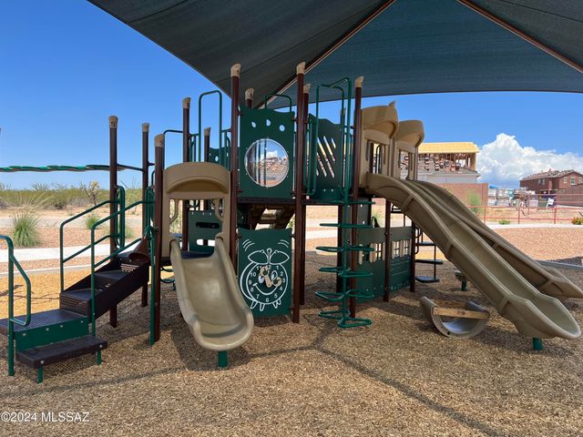 10566 S Dominguez Drive, Vail, AZ 85641