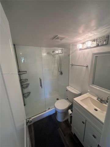 8701 SW 141st Street H3, Palmetto Bay, FL 33176