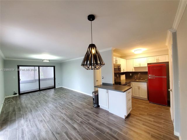 8701 SW 141st Street H3, Palmetto Bay, FL 33176