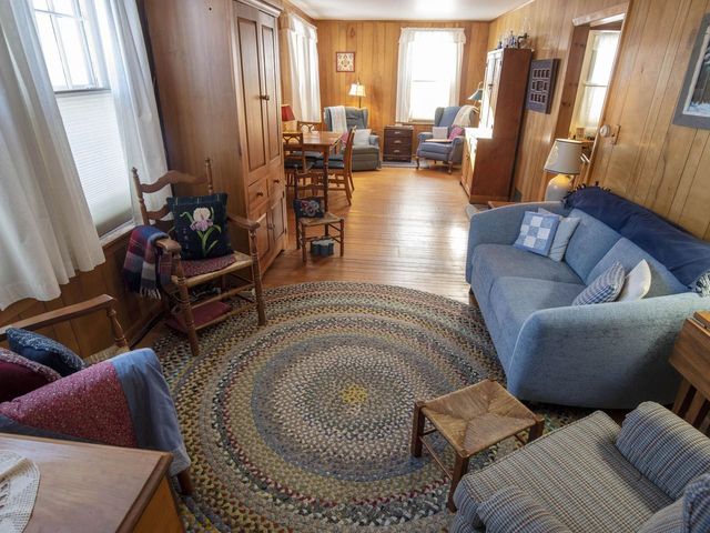 19 Roberts Street, Montpelier, VT 05602