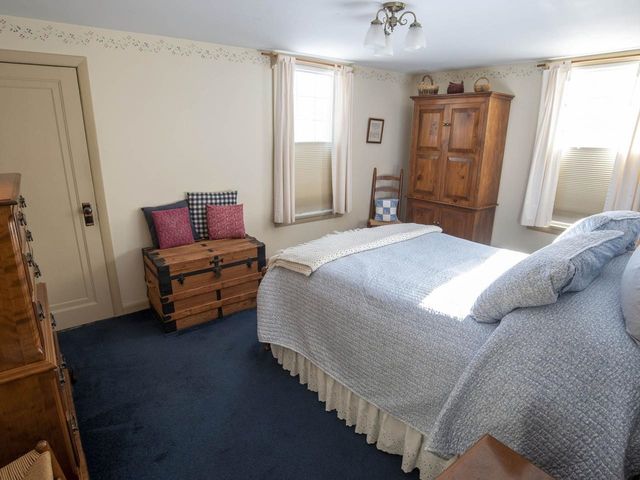 19 Roberts Street, Montpelier, VT 05602