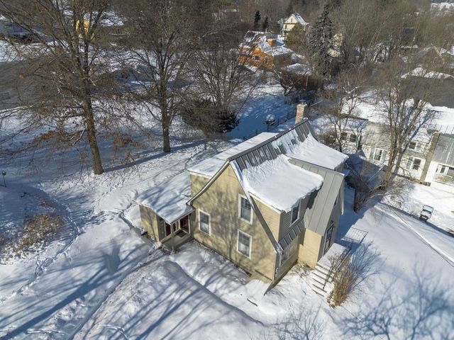 19 Roberts Street, Montpelier, VT 05602
