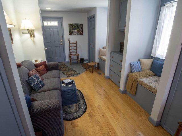 19 Roberts Street, Montpelier, VT 05602