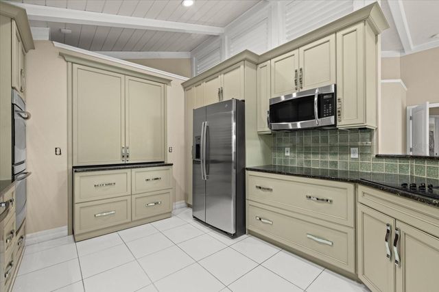 4444 DEER TRAIL BOULEVARD, Sarasota, FL 34238