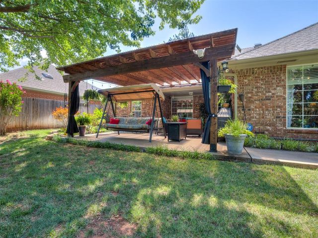 801 Colony Drive, Edmond, OK 73003