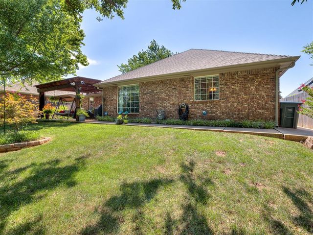 801 Colony Drive, Edmond, OK 73003