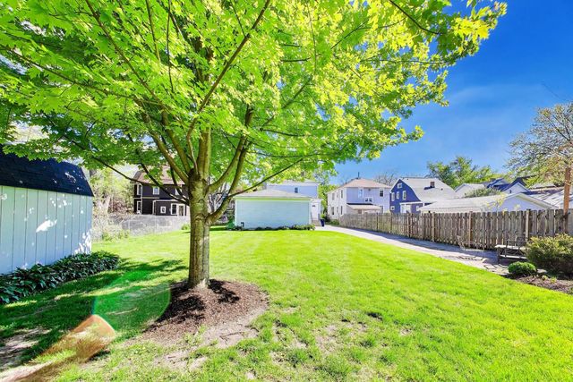 336 Cory Avenue, Waukegan, IL 60085