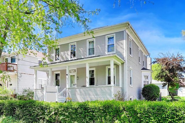 336 Cory Avenue, Waukegan, IL 60085