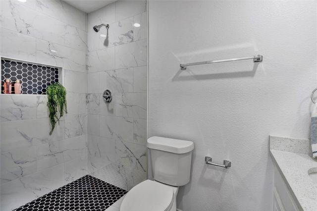 1220 Bessie Street, Fort Worth, TX 76104