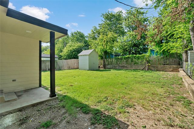 1220 Bessie Street, Fort Worth, TX 76104
