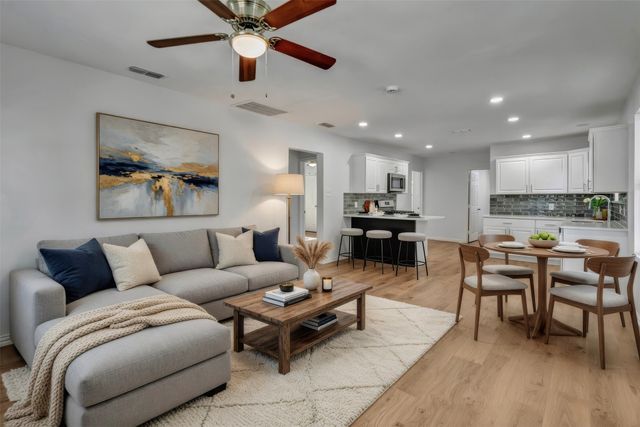1220 Bessie Street, Fort Worth, TX 76104