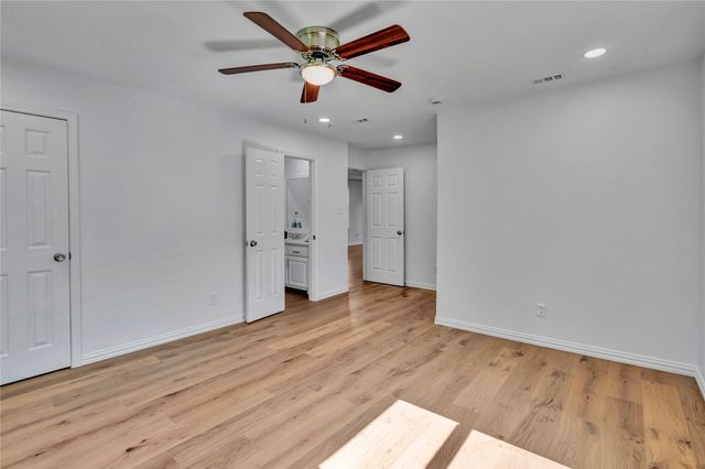 1220 Bessie Street, Fort Worth, TX 76104