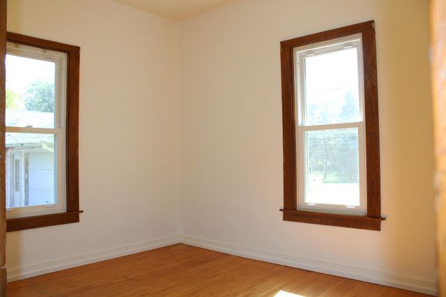 201 Emerson Avenue NE, Renville, MN 56284