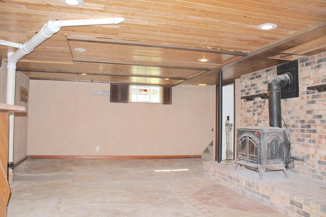 201 Emerson Avenue NE, Renville, MN 56284