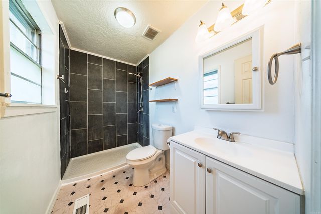 713 Circle Drive, Cave City, AR 72521