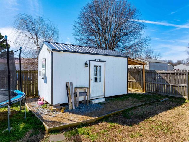 713 Circle Drive, Cave City, AR 72521