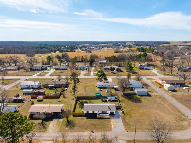 713 Circle Drive, Cave City, AR 72521
