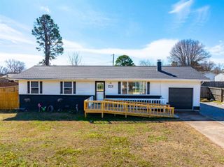 713 Circle Drive, Cave City, AR 72521