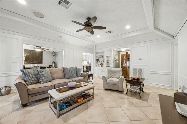 1907 Timber Creek Drive, Pearland, TX 77581