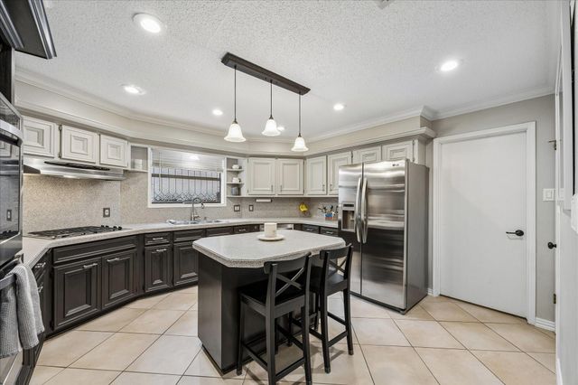 1907 Timber Creek Drive, Pearland, TX 77581