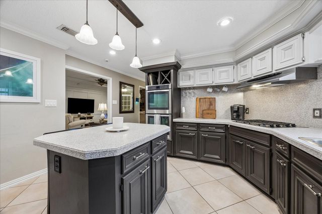 1907 Timber Creek Drive, Pearland, TX 77581