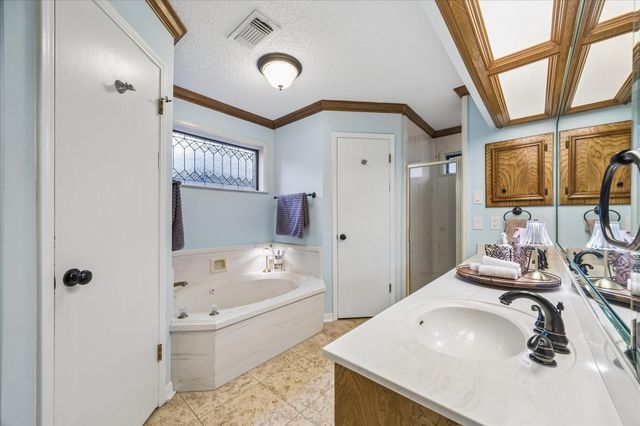 1907 Timber Creek Drive, Pearland, TX 77581