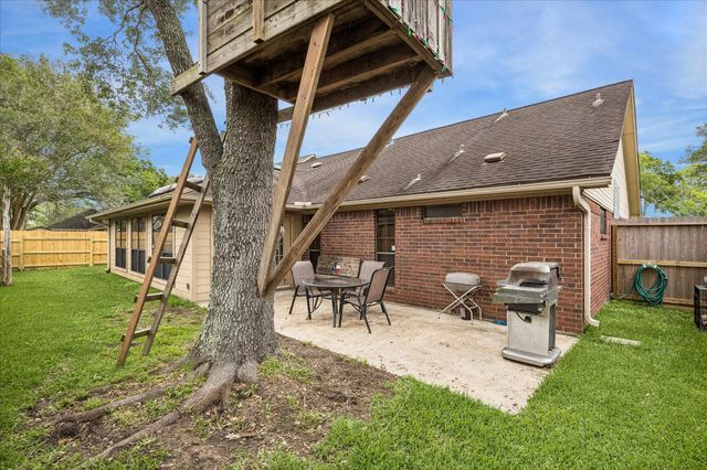 1907 Timber Creek Drive, Pearland, TX 77581