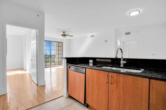 233 S Federal Highway 623, Boca Raton, FL 33432