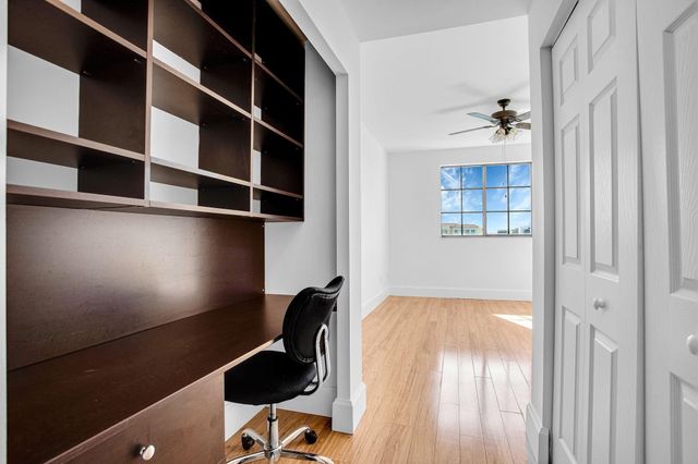 233 S Federal Highway 623, Boca Raton, FL 33432