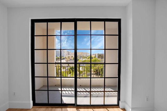 233 S Federal Highway 623, Boca Raton, FL 33432