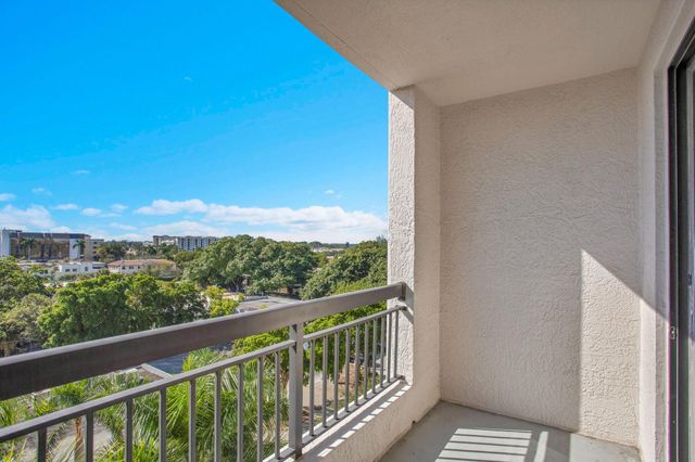 233 S Federal Highway 623, Boca Raton, FL 33432