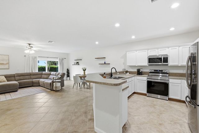 13408 Georgian Court, Wellington, FL 33414