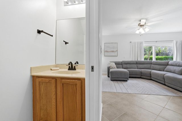 13408 Georgian Court, Wellington, FL 33414