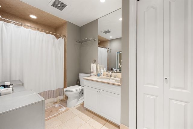 1 Huntington Ave 302, Boston, MA 02116