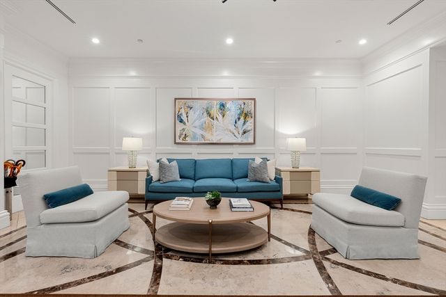 1 Huntington Ave 302, Boston, MA 02116