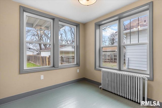 1817 WHITTIER Avenue, Springfield, IL 62704