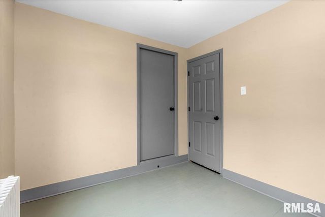 1817 WHITTIER Avenue, Springfield, IL 62704