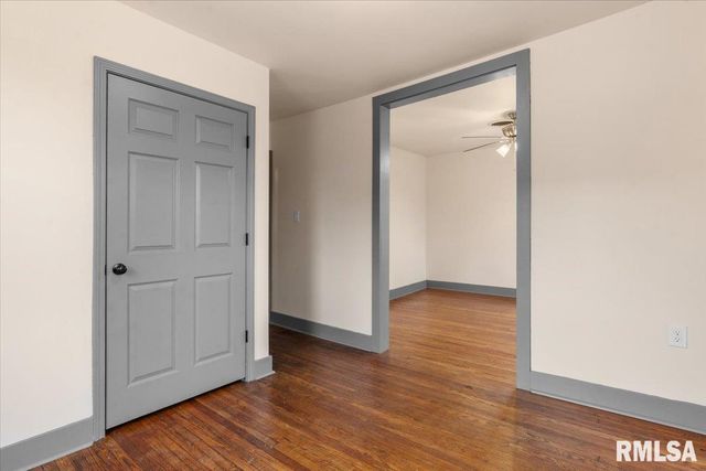 1817 WHITTIER Avenue, Springfield, IL 62704