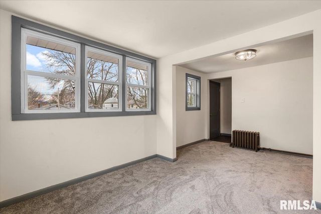 1817 WHITTIER Avenue, Springfield, IL 62704