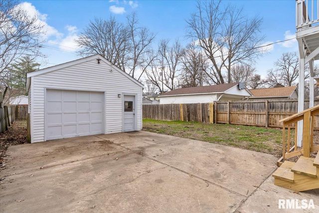 1817 WHITTIER Avenue, Springfield, IL 62704