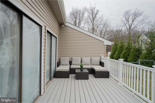1606 N LINE ST, Lansdale, PA 19446