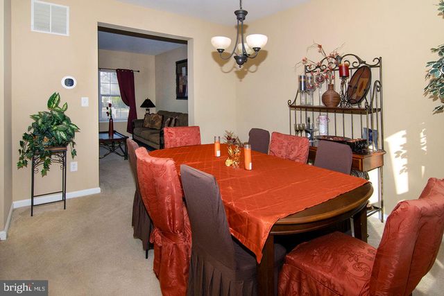 2 GOSLING COURT, Sicklerville, NJ 08081