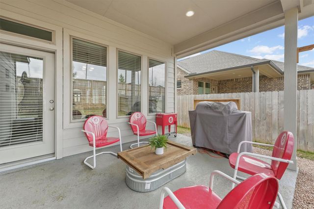 371 Mallorn Lane, Montgomery, TX 77316