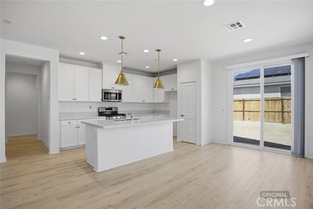 3719 Santa Ynez Court, Rosamond, CA 93560